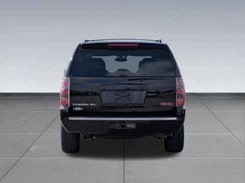 Used 2014 GMC Yukon XL Denali image 8