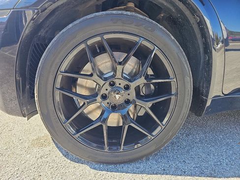 Used 2012 BMW X5 M image 15