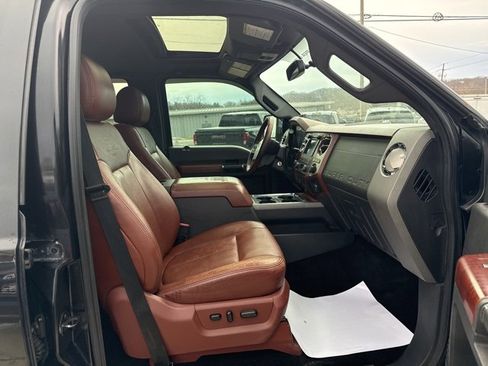 Used 2012 Ford F350 King Ranch w/ King Ranch w/Chrome Pkg image 42
