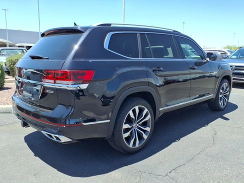 Used 2022 Volkswagen Atlas SEL Premium AWD/4WD image 3
