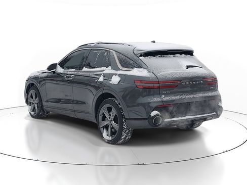 Used 2022 Genesis GV70 3.5T Sport w/ Sport Prestige Package image 3