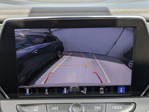 Used 2021 Chevrolet Blazer Premier w/ Driver Confidence II Package FWD image 22