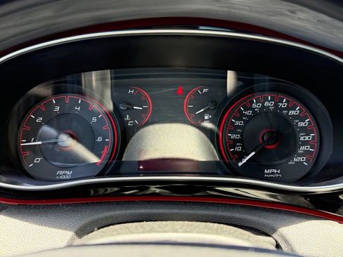 Used 2016 Dodge Dart SXT w/ Rallye Appearance Group FWD image 14