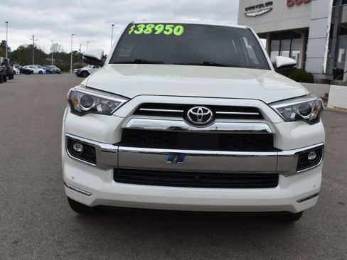 Used 2022 Toyota 4Runner Limited image 4