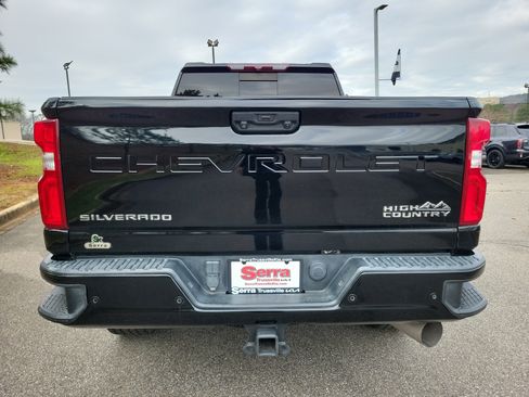 Used 2022 Chevrolet Silverado 3500 High Country w/ Safety Package II image 28