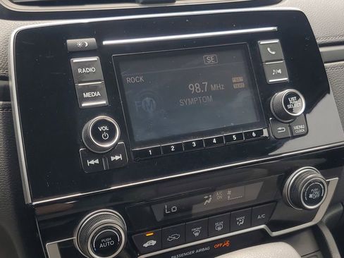 Used 2020 Honda CR-V LX image 19