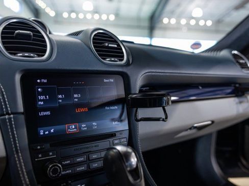 Used 2018 Porsche 718 Cayman GTS image 48