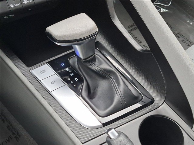 Used 2023 Hyundai Elantra SEL FWD image 12