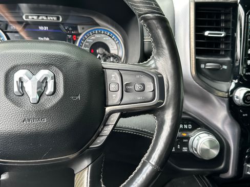 Certified 2020 RAM 1500 Limited w/ Black Appearance Package AWD/4WD image 29