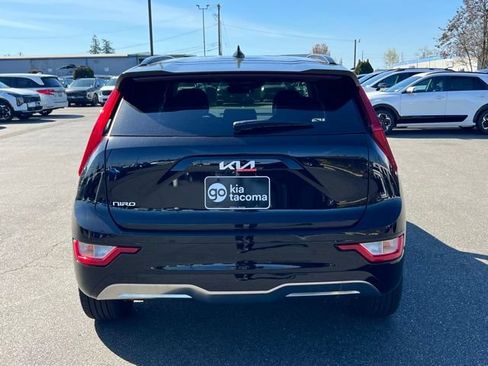 New 2026 Kia Niro Wind FWD image 8