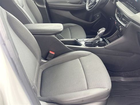 Used 2024 Buick Encore GX Preferred w/ Comfort Package FWD image 26