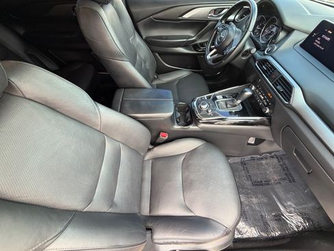 Used 2021 MAZDA CX-9 Touring w/ Touring Premium Package FWD image 10