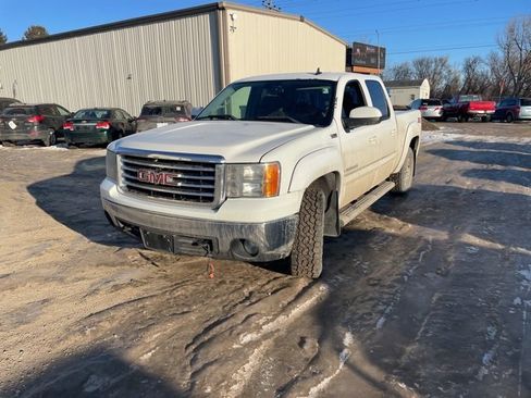 Used 2008 GMC Sierra 1500 SLE w/ All-Terrain Package image 5