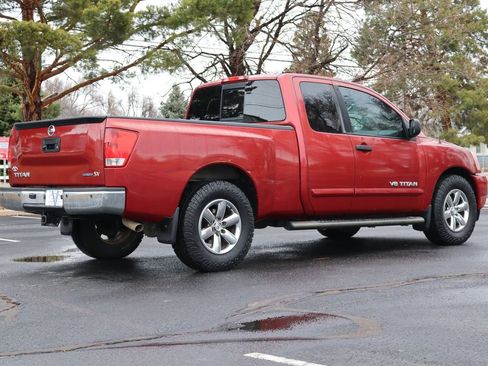 Used 2013 Nissan Titan SV w/ SV Value Truck Pkg image 5