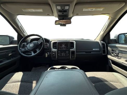 Used 2017 RAM 1500 Big Horn AWD/4WD image 22