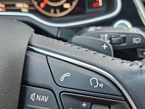 Used 2017 Audi Q7 3.0T Premium Plus image 44