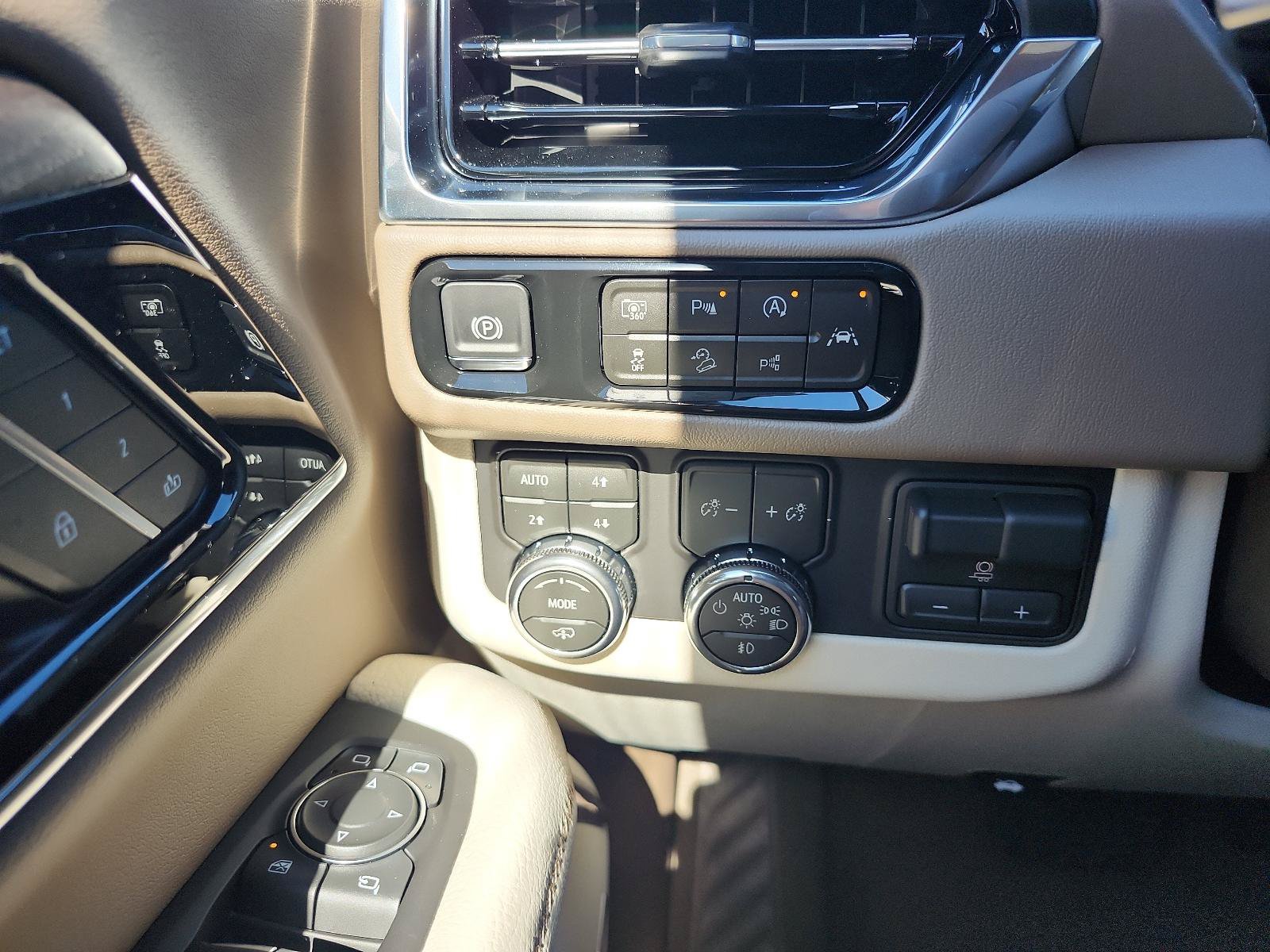 New 2027 GMC Yukon Denali w/ Denali Reserve Package AWD/4WD image 19