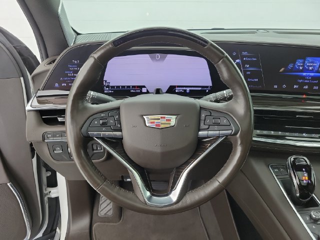 Used 2022 Cadillac Escalade Premium Luxury w/ Performance Package AWD/4WD image 24