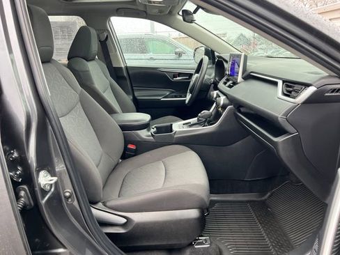 Used 2023 Toyota RAV4 XLE image 10