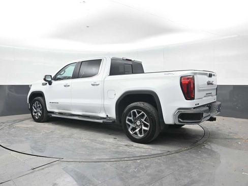Used 2024 GMC Sierra 1500 SLT w/ SLT Premium Plus Package AWD/4WD image 2