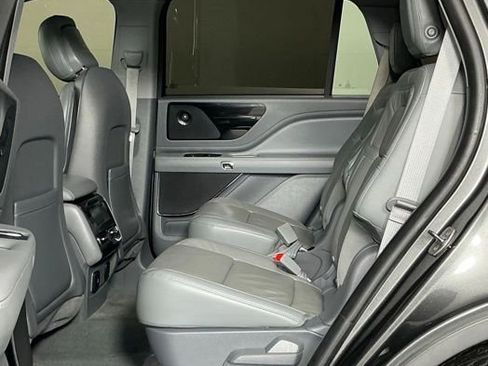 Used 2020 Lincoln Aviator Reserve w/ Elements Package Plus RWD image 21
