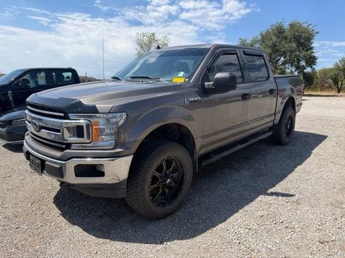 Used 2019 Ford F150 XLT AWD/4WD image 2