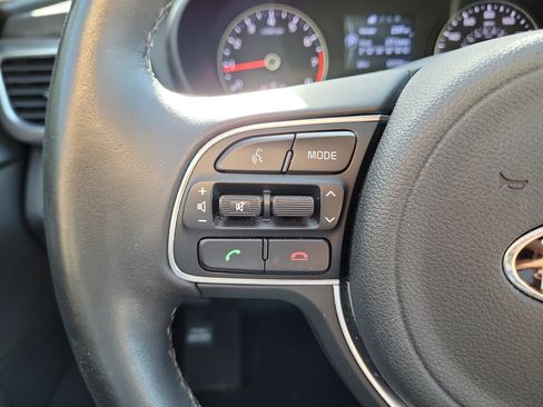 Used 2018 Kia Optima EX w/ Premium Package FWD image 27