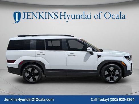 New 2026 Hyundai Santa Fe SEL FWD image 2