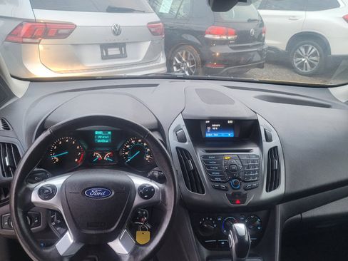 Used 2018 Ford Transit Connect XL image 15