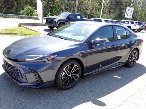New 2026 Toyota Camry XSE FWD image 8