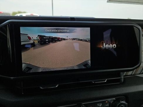 New 2026 Jeep Gladiator Sport AWD/4WD image 58