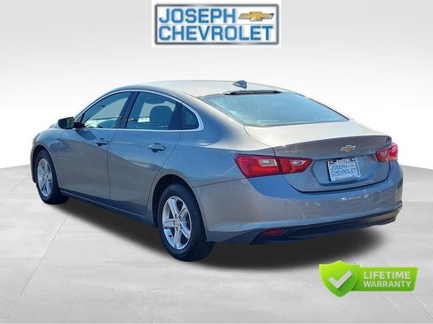 Used 2024 Chevrolet Malibu LT FWD image 3