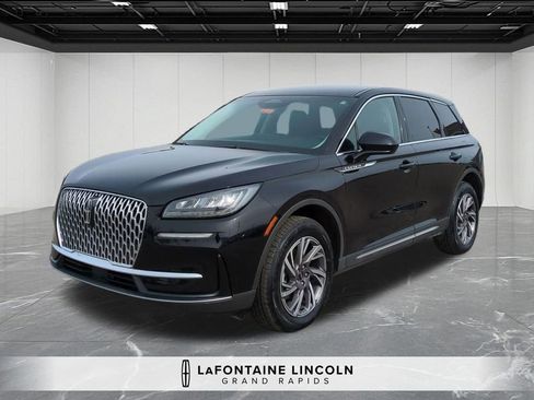 Certified 2023 Lincoln Corsair Standard image 1