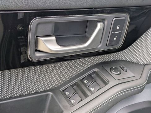 Used 2024 INEOS Grenadier image 12