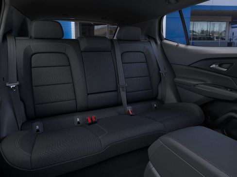 New 2026 Chevrolet Equinox EV LT image 42