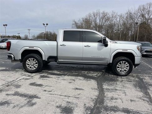 Used 2021 GMC Sierra 2500 Denali w/ Denali Ultimate Package image 2