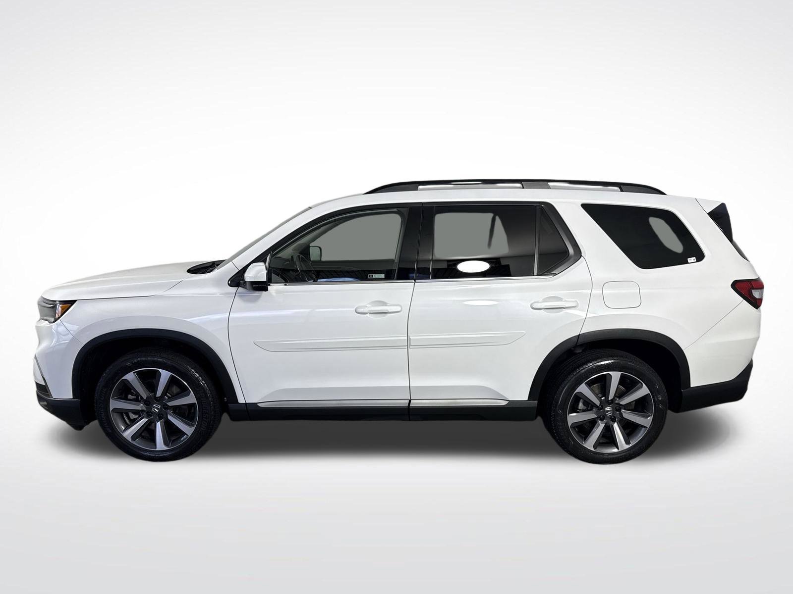Used 2023 Honda Pilot Touring image 30