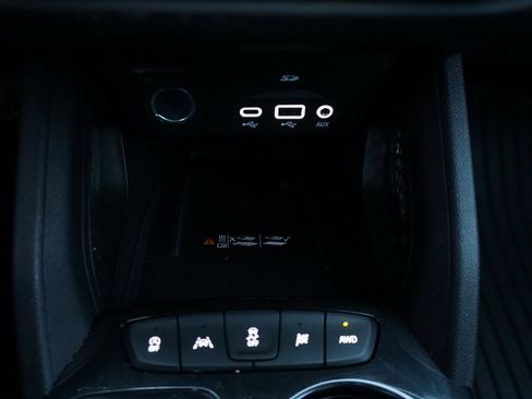 Certified 2023 Chevrolet TrailBlazer ACTIV w/ Sun and Liftgate Package image 16