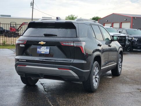 Used 2025 Chevrolet Equinox LT w/ Convenience Package II FWD image 7