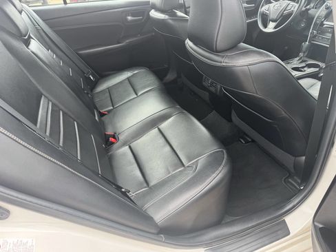 Used 2015 Toyota Camry XLE FWD image 7