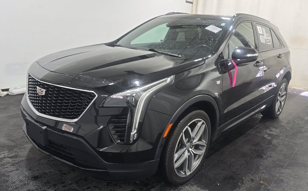 Used 2022 Cadillac XT4 Sport w/ Sun And Sound Package AWD/4WD image 1