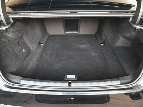 Used 2024 BMW i7 M70 w/ Executive Package image 40