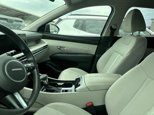 Used 2025 Hyundai Tucson SEL AWD/4WD image 5