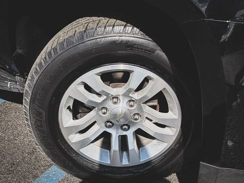 Used 2019 Chevrolet Tahoe LT AWD/4WD image 27