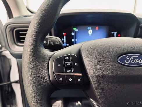 New 2025 Ford Maverick XL w/ Equipment Group 101A image 36