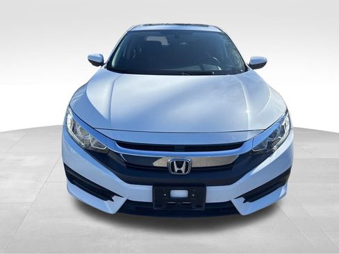 Used 2016 Honda Civic EX image 3