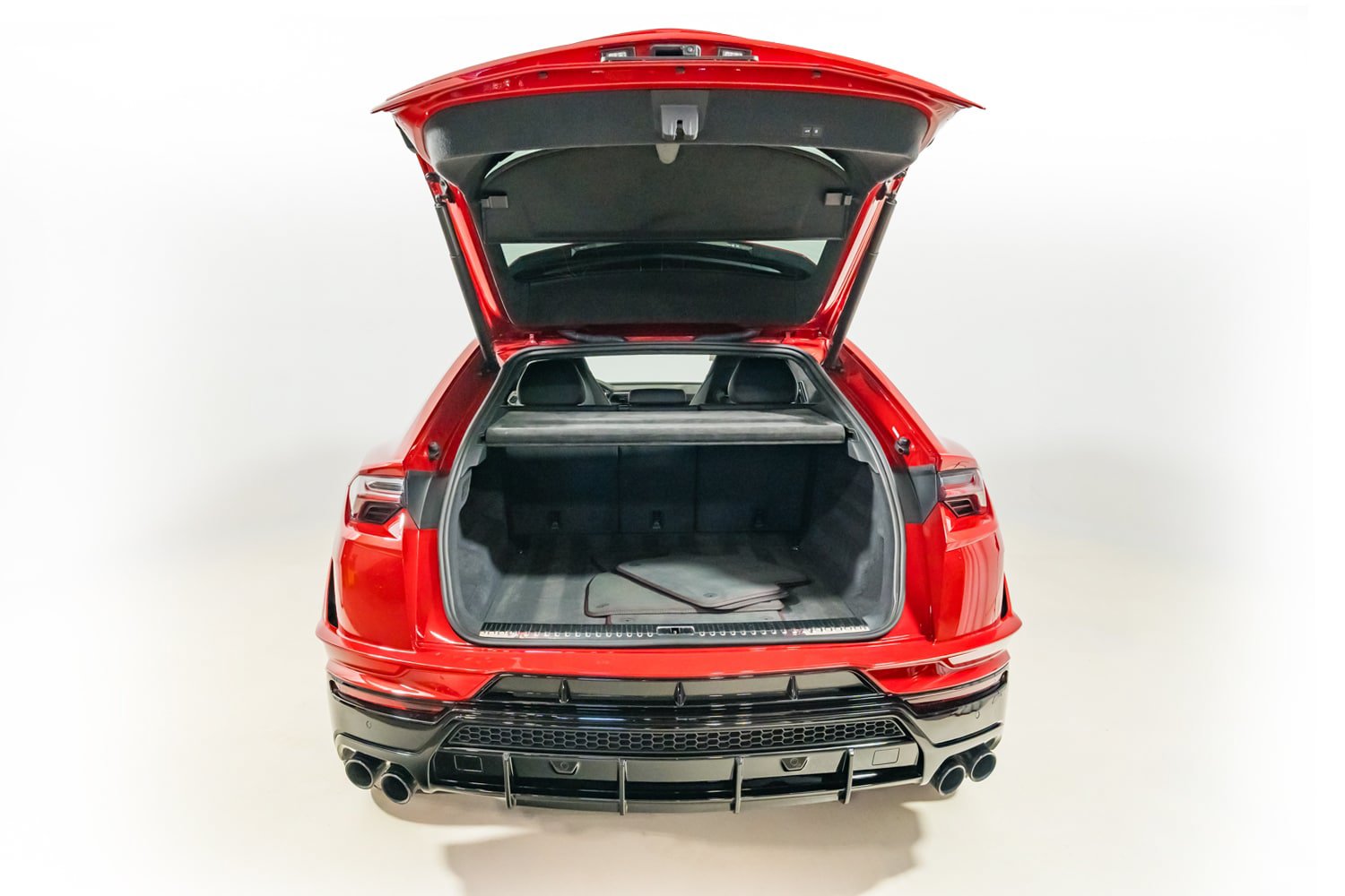 Used 2023 Lamborghini Urus S AWD/4WD image 44