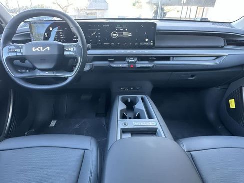 New 2026 Kia EV9 Light image 24