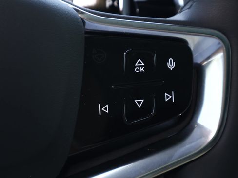 Used 2025 Volvo EX90 Ultra image 29