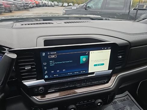 Used 2024 Chevrolet Silverado 2500 LT image 60